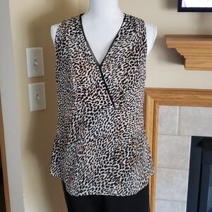 White House Black Market shell